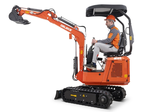 mini-excavadora-m80